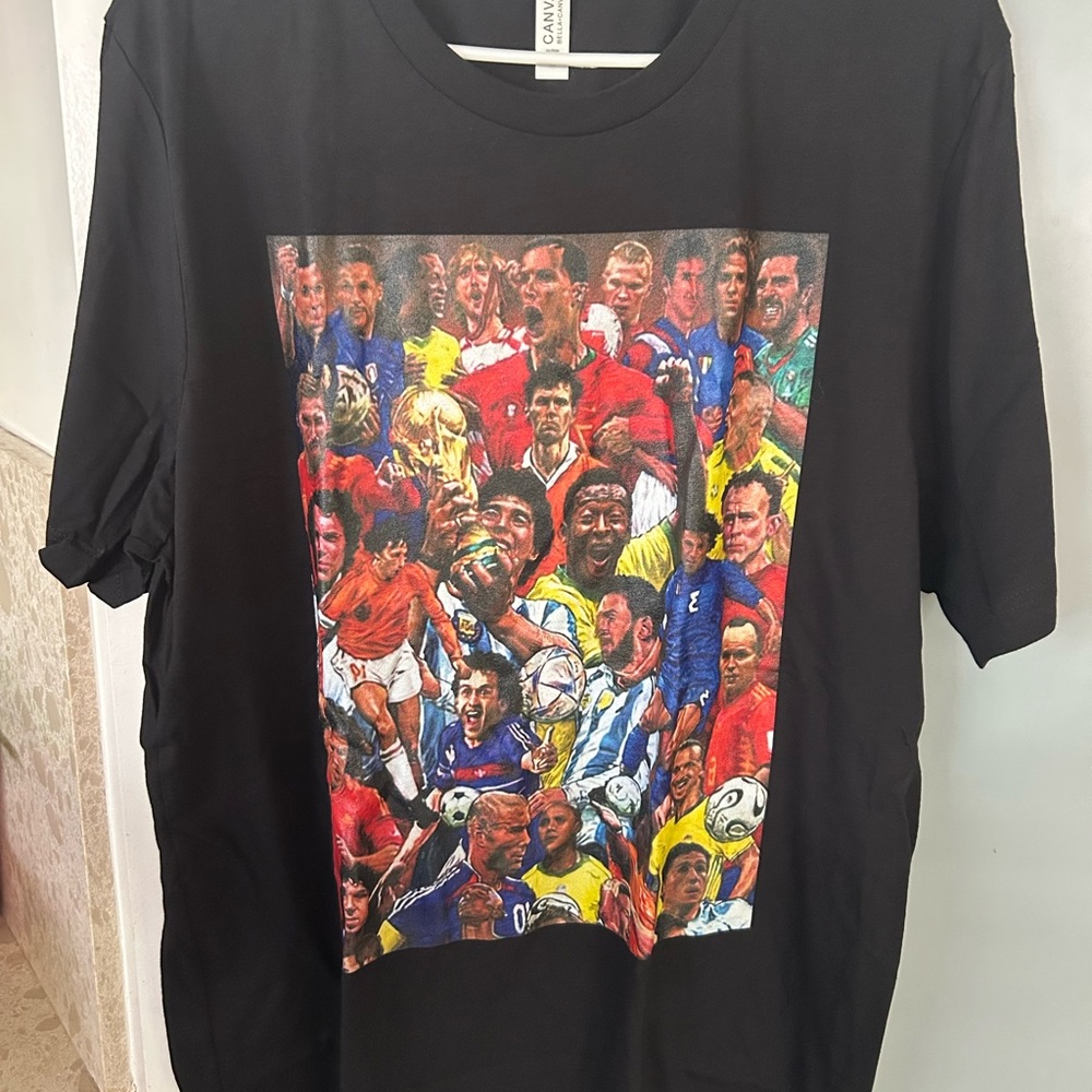 Limited Edition Soccer Legends Black Crew Neck Men’s XL T-Shirt
